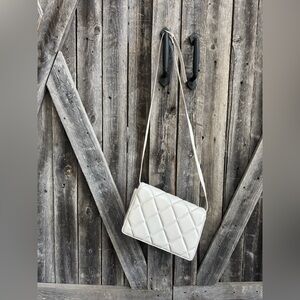Elegant Cream Quilted Crossbody Bag